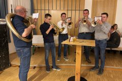 Weihnachtsfeier-Musi