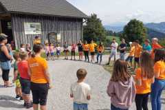 dd800c33-5505-40fe-a956-18d766439b0b